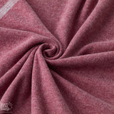 Blusa feBlusa feminina ampla de tecido leve com caimento solto e confortável